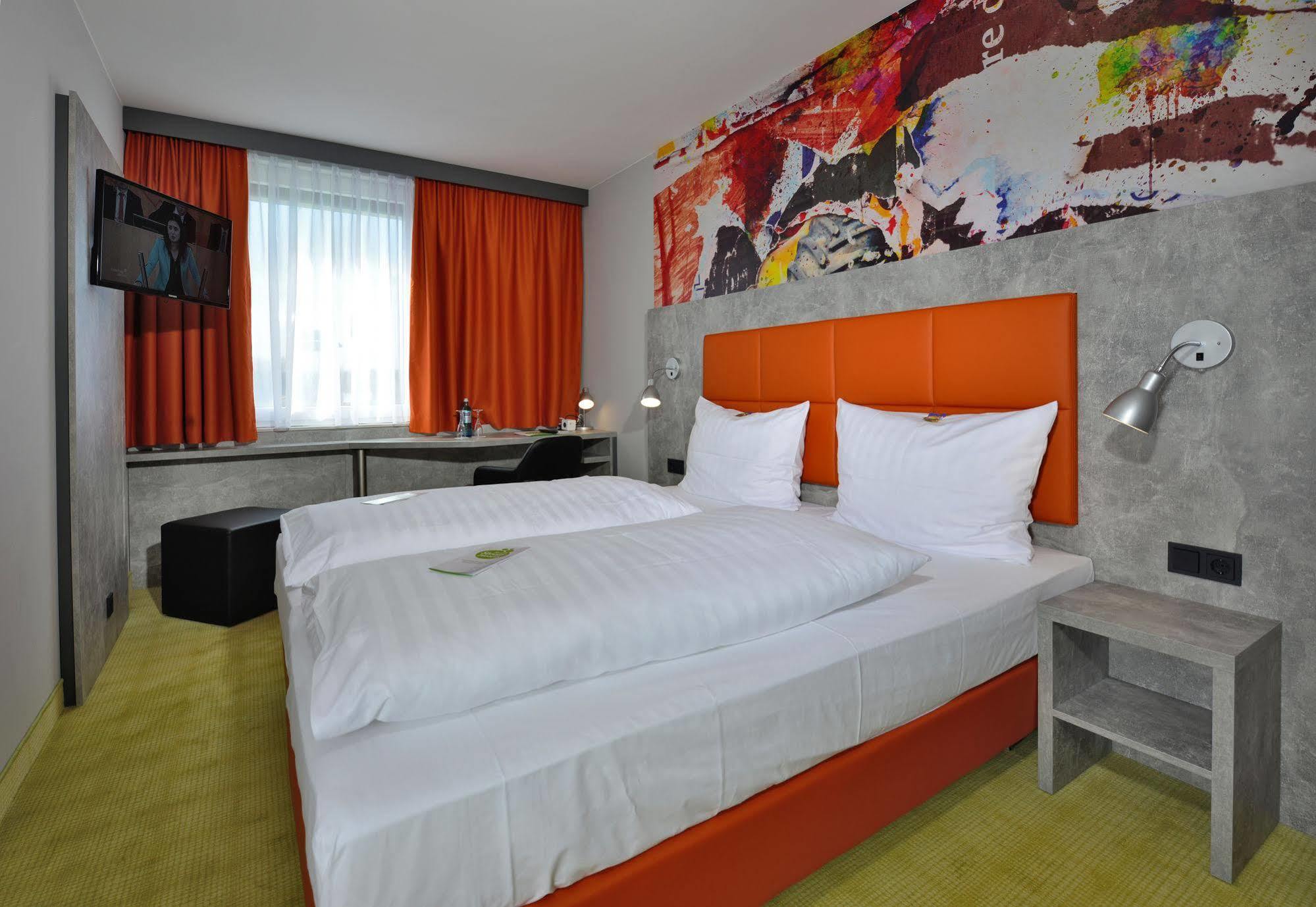 Sleepysleepy Hotel Gießen Eksteriør billede